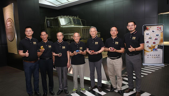 拉斯维加斯3499官网公司建设50周年重走500公里汽车长廊走进十堰